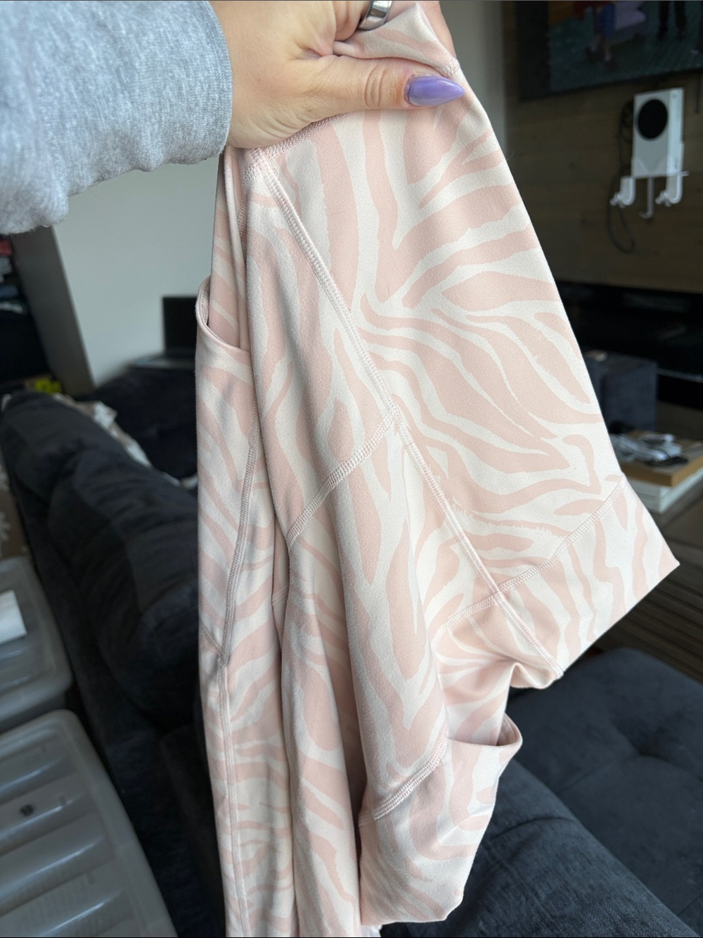Fabletics PureLuxe Pink Zebra Print High Waisted Leggings Size Medium Pockets - Picture 6 of 9